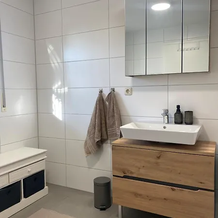 Appartement Am Steinberg Nauendorf (Weimarer)